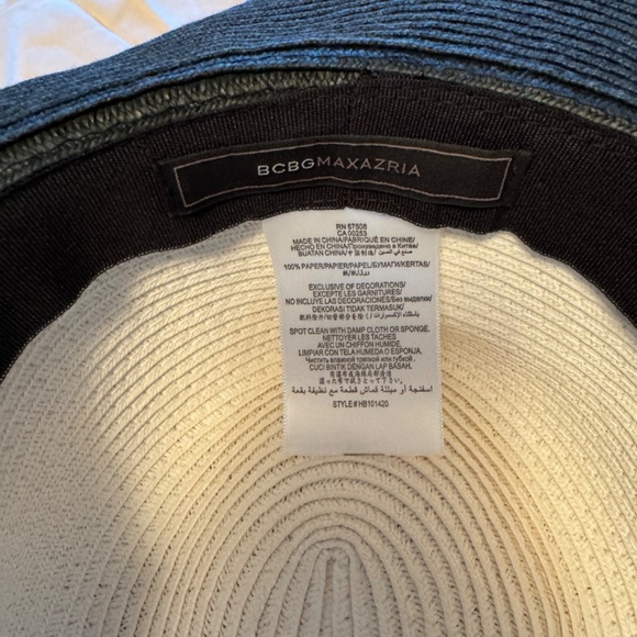 BCBG Max Azria sun hat - Picture 5 of 5